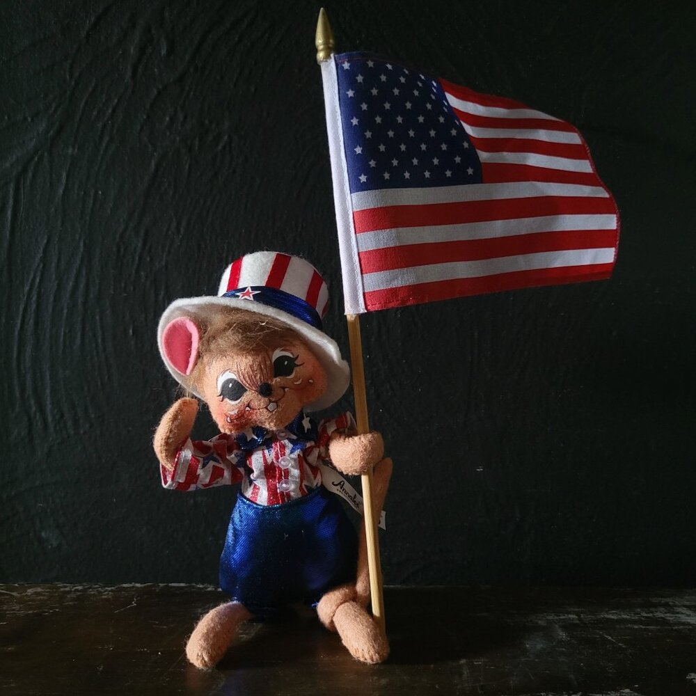 Annalee 2010 Patriotic 4th Of July Boy Mouse With American Flag